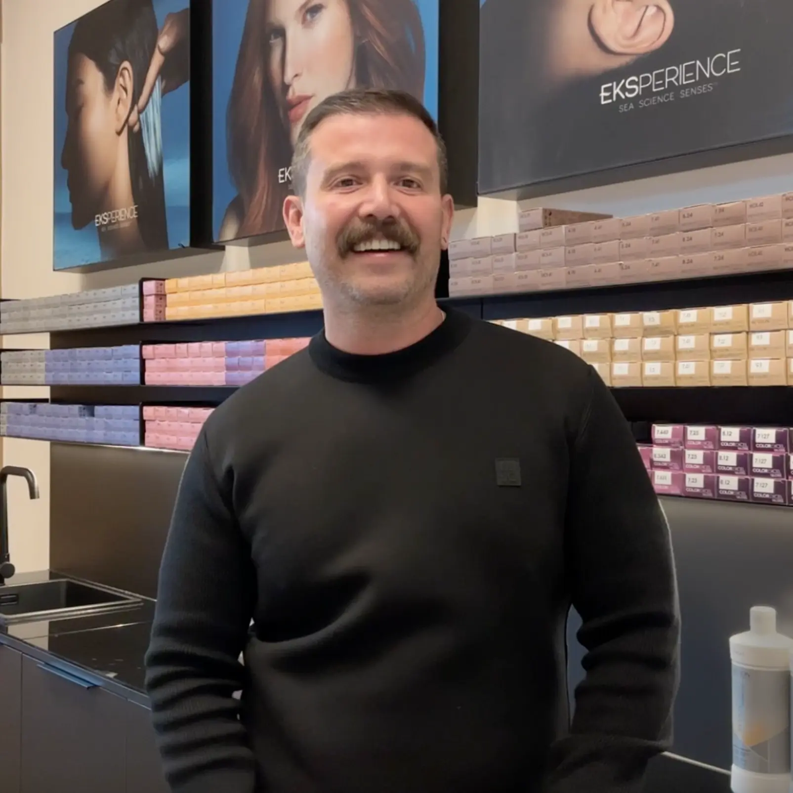 Revlon Pro Color World App