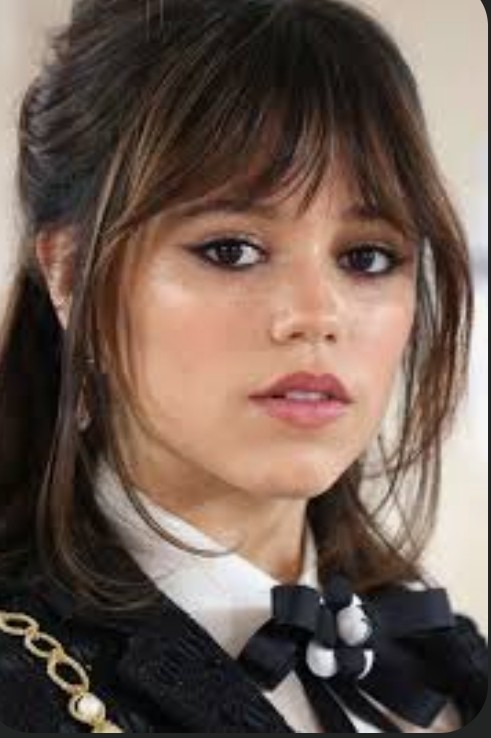 Jenna Ortega with birken bangs